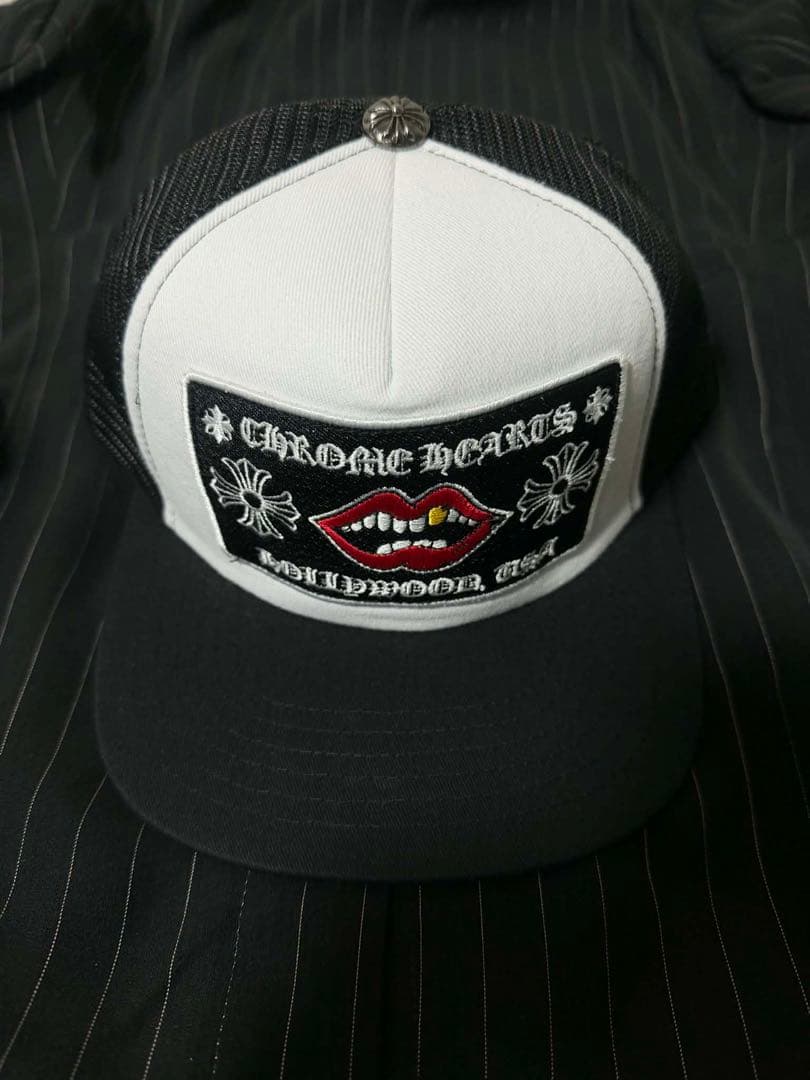 クロムハーツ チョンパー ハリウッド トラッカーハット ブラック/ホワイト