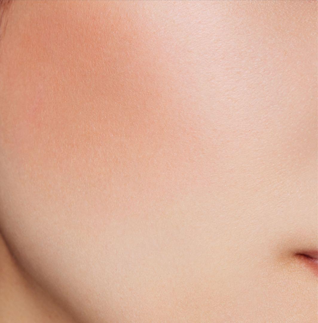 SUQQU メルティングパウダーブラッシュ　09可憐咲