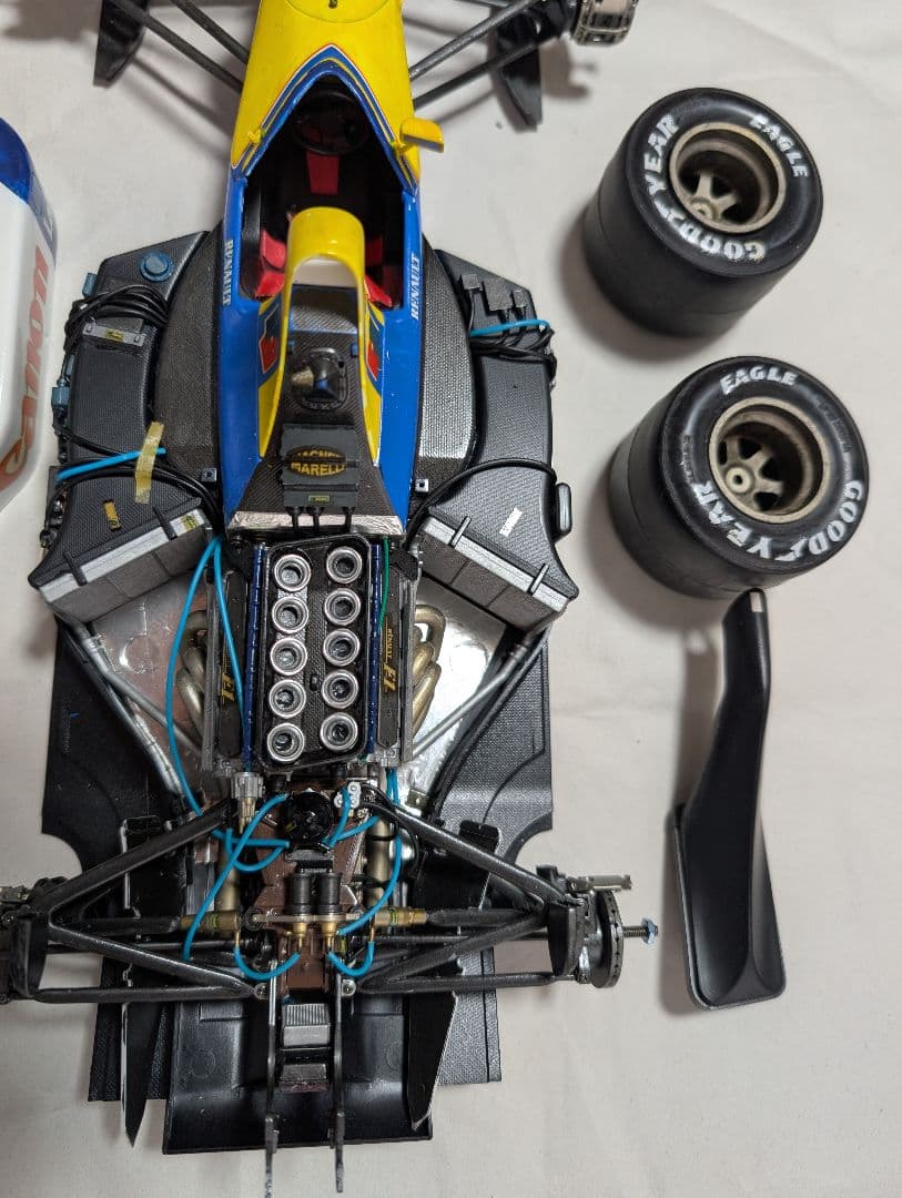 タミヤ1/12ウィリアムズルノーFW14組み立て済ジャンク