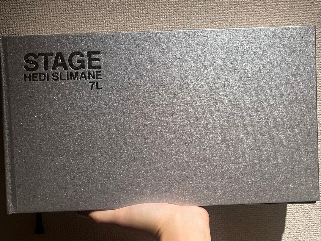 アート・デザイン・音楽 HEDI SLIMANE STAGE