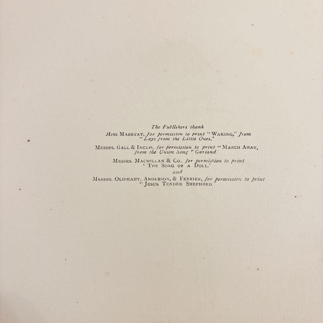 A DAY IN A CHILD　ケイト グリーナウェイ 楽譜　絵本　子ども