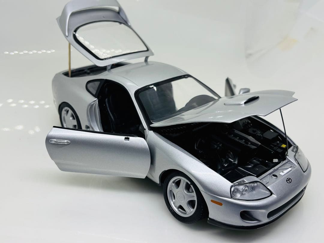 L*N様 1/18京商KYOSHO TOYOTA Supraトヨタスープラ大型モ