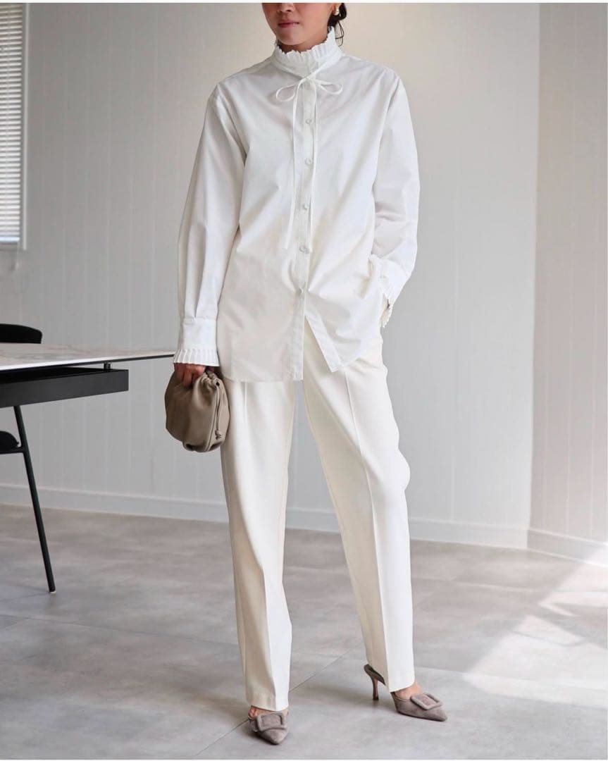 美品gypsohila シェルブラウス　ホワイト　フリーサイズ