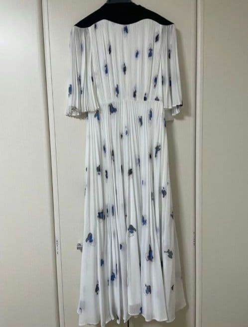 【 CELFORD 】 プリーツワンピース ホワイト ボウタイ リボン 花柄