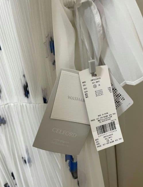 【 CELFORD 】 プリーツワンピース ホワイト ボウタイ リボン 花柄