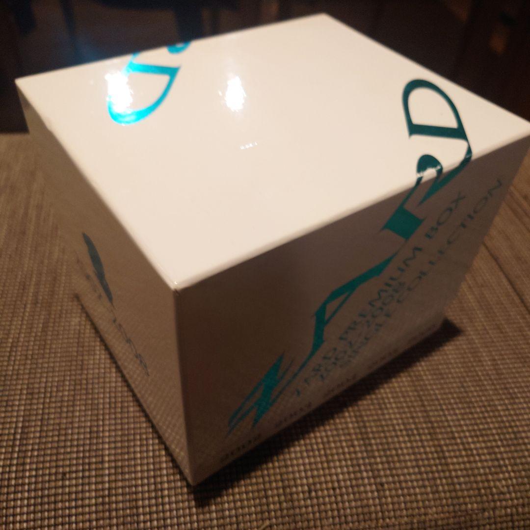 ZARD PREMIUM BOX 2002-2008 シングルコレクション