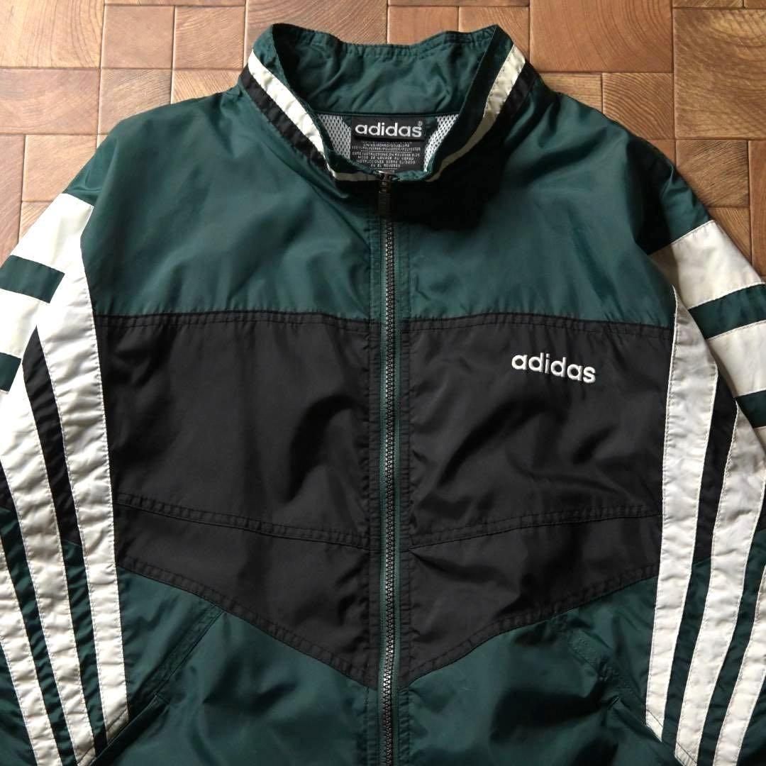 か*ん様 90s 万国旗タグ　アディダス　ナイロンジャケット　グリーン　刺繍ロゴ