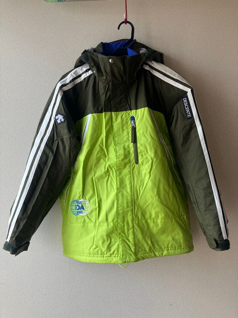 DESCENTE スキーウェア 160センチ　美品⭐︎