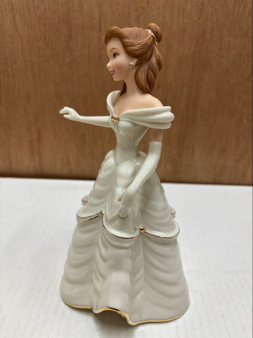 ディズニー レノックス 美女と野獣 ( ベル )