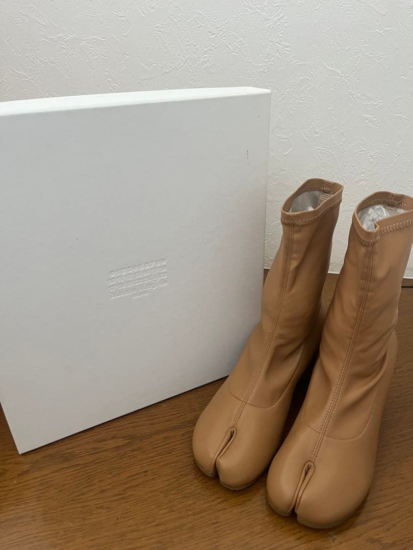 a*i様 メゾンマルジェラ　アンクルストレッチブーツ　ベイクルーズストア購入品