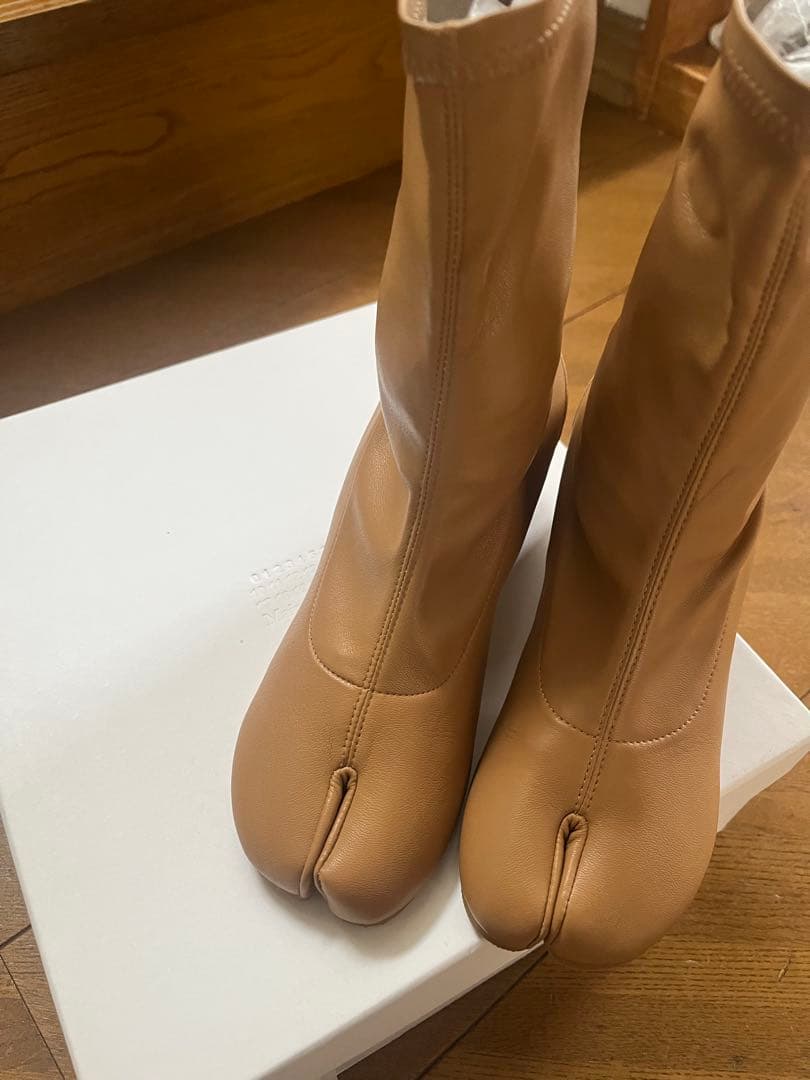 a*i様 メゾンマルジェラ　アンクルストレッチブーツ　ベイクルーズストア購入品