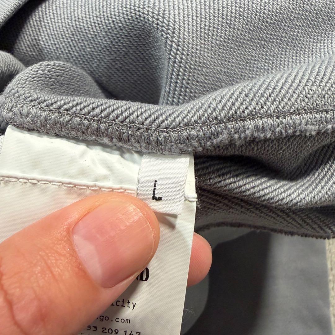 ストーンアイランド　スウェットトレーナー　グレー　L 811563051