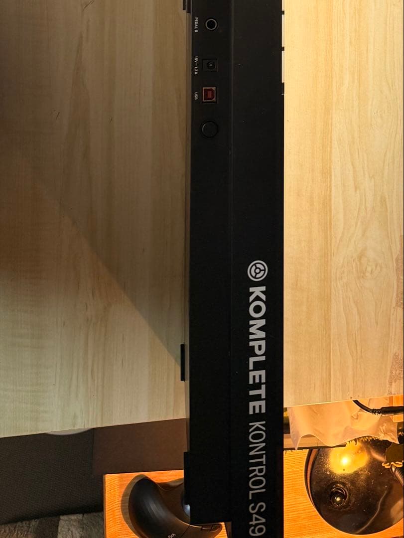 DTM・DAW KOMPLETE KONTROL S49 Mk2