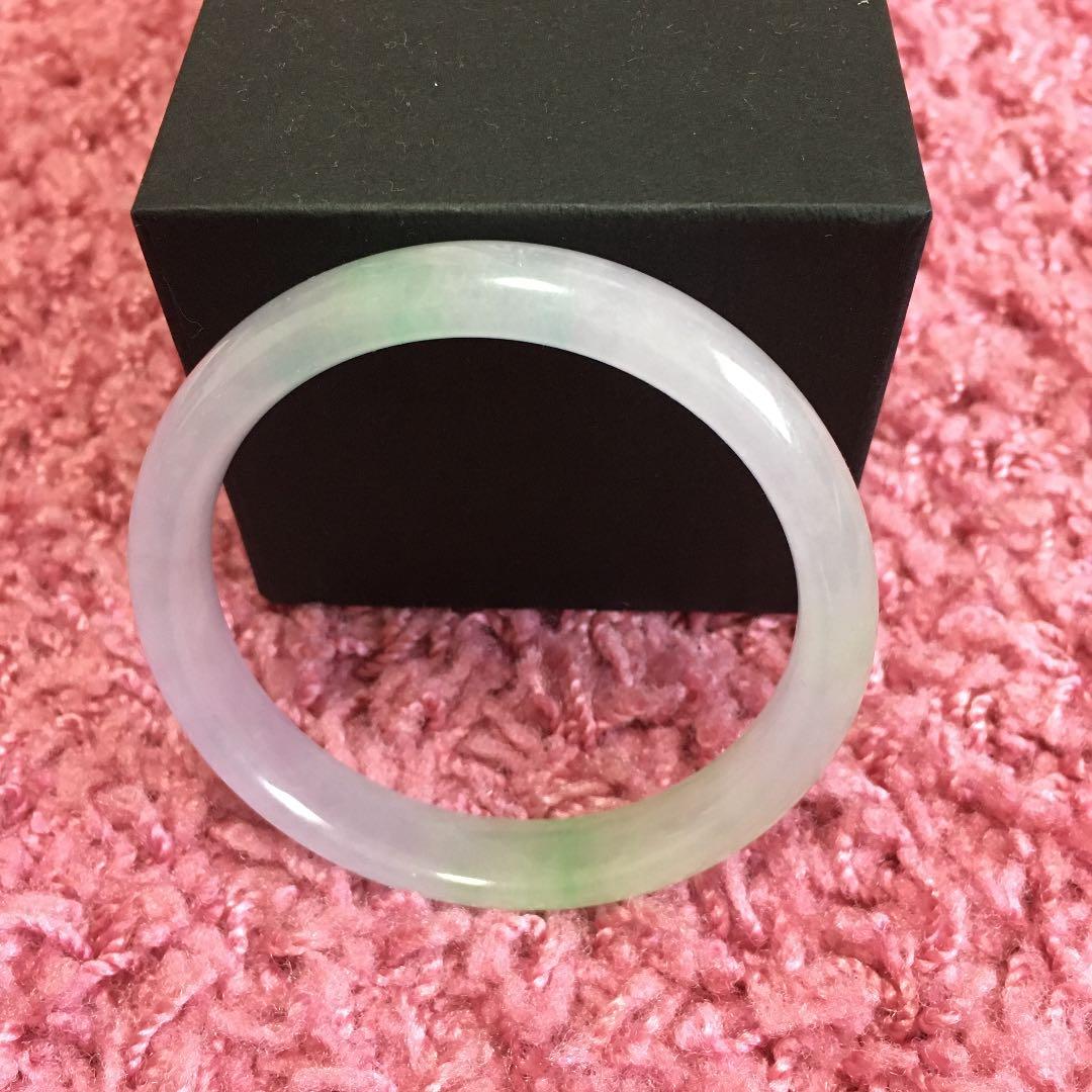 お値下げ^_^ 天然翡翠(ひすい　ジェイド)バングル　二色