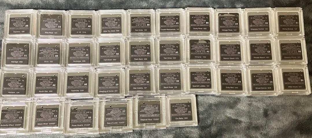 ADDICTION 単色アイシャドウ 36個セット