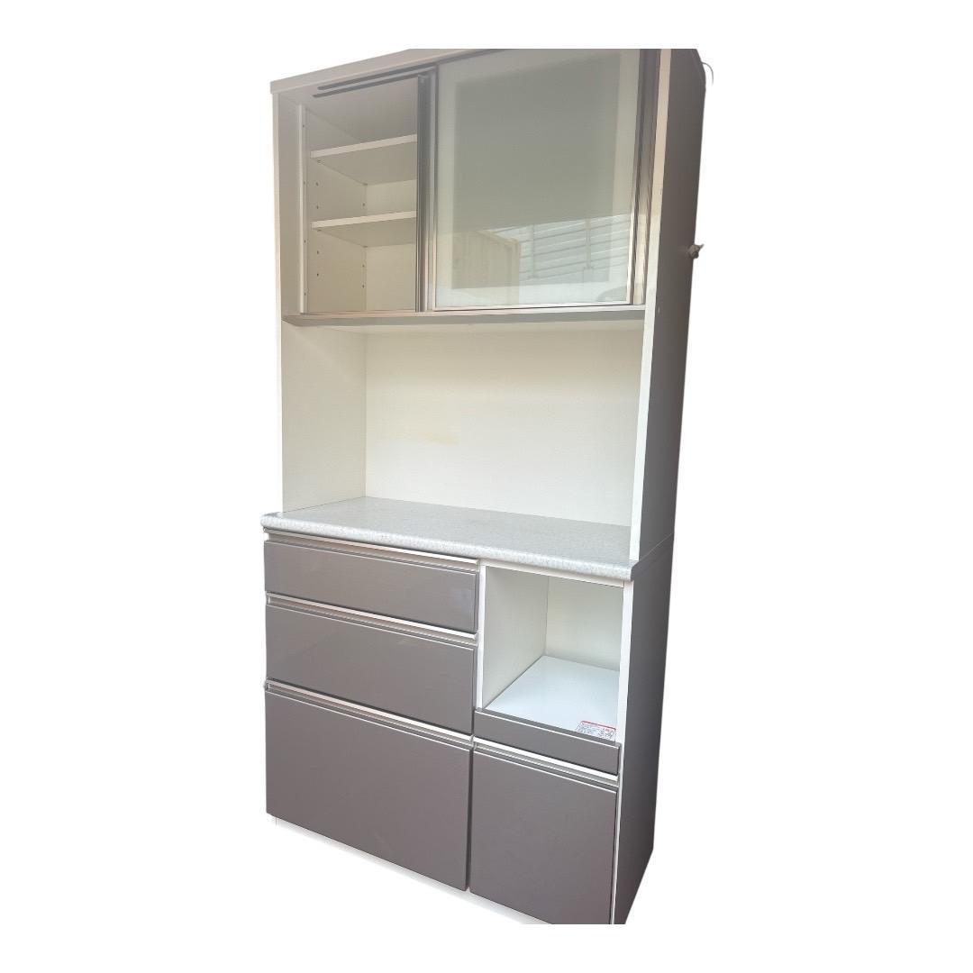 ともくん　ニトリ　キッチンボード　食器棚