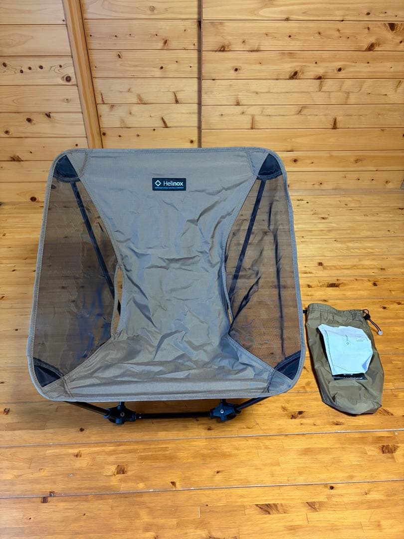 Helinox アウトドアチェア ベージュ 収納袋付き