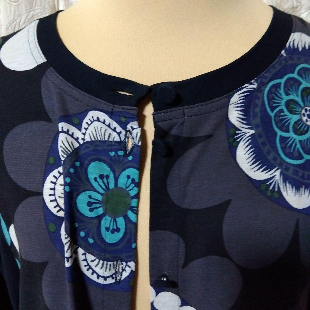 トクコの花がらチュニック