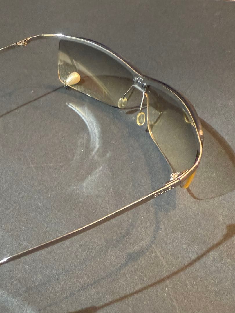 ヴィンテージCHANEL サングラスパール付 シルバー フレーム