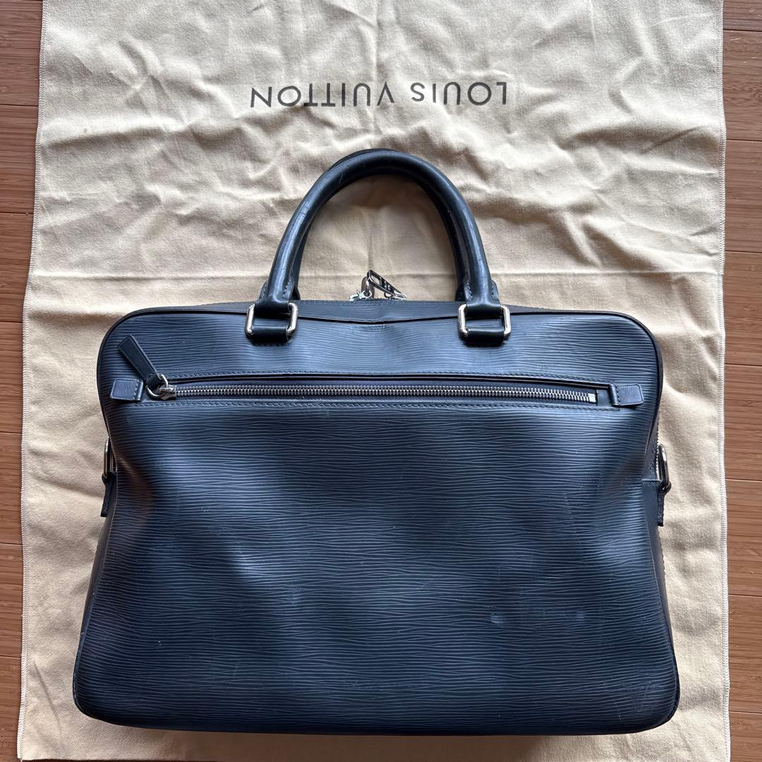 Louis Vuitton エピレザー ビジネスバッグ ネイビー