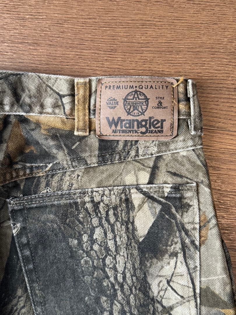 Wrangler リアルツリー ダブルニーパンツ