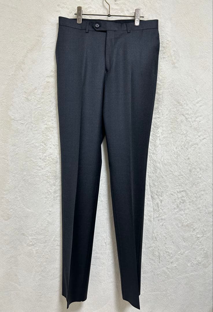 【新品】エルメネジルドゼニア生地 メンズ スーツ A6 L ダークグレー 無地