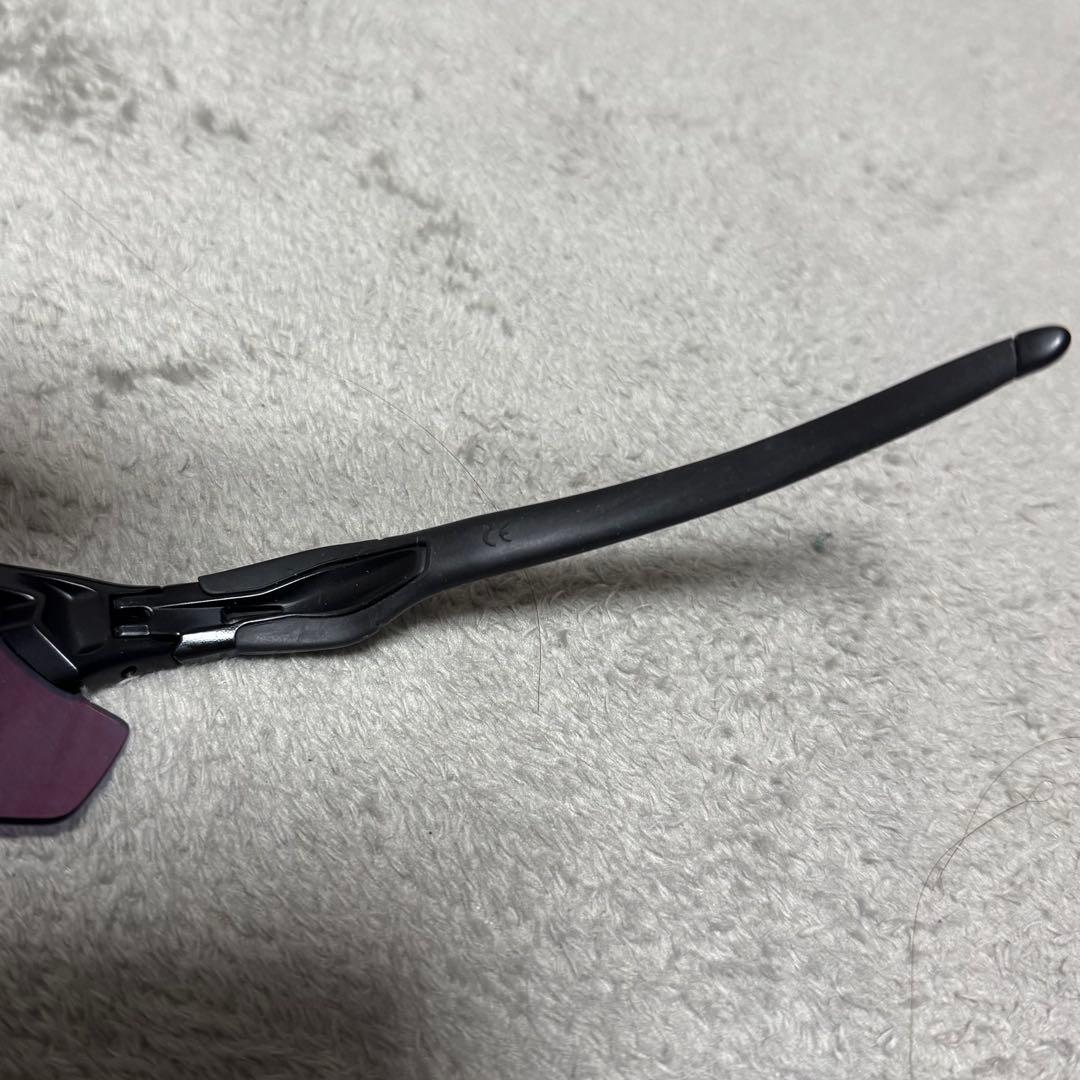 Oakley スポーツサングラス グラデーションレッド