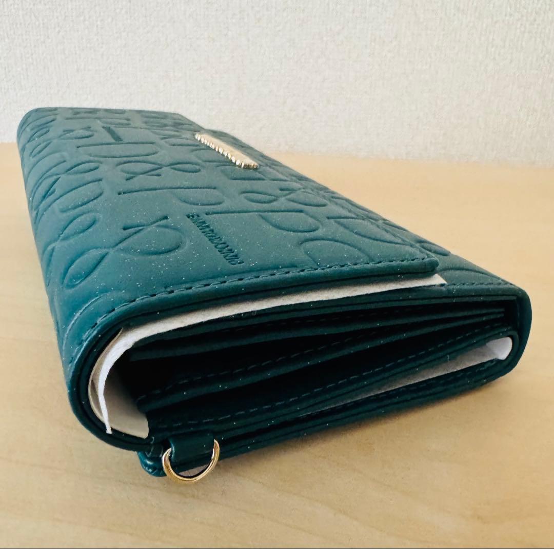 新品☆PINKY&DIANNE カヌレ かぶせ長財布☆緑☆大容量カード収納付き