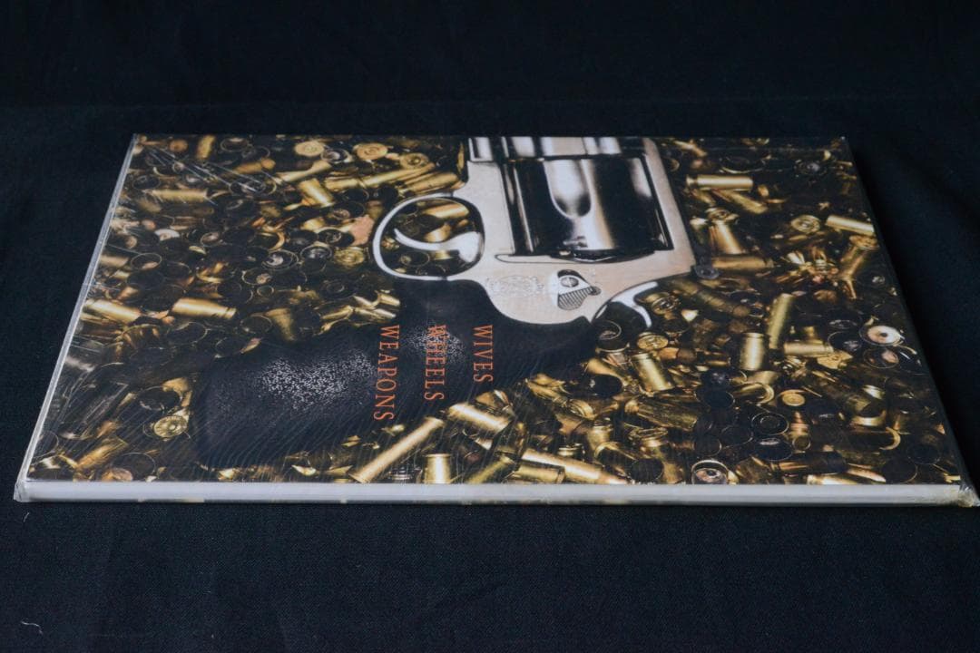 アート・デザイン・音楽 Wives, Wheels, Weapons Terry Richardson