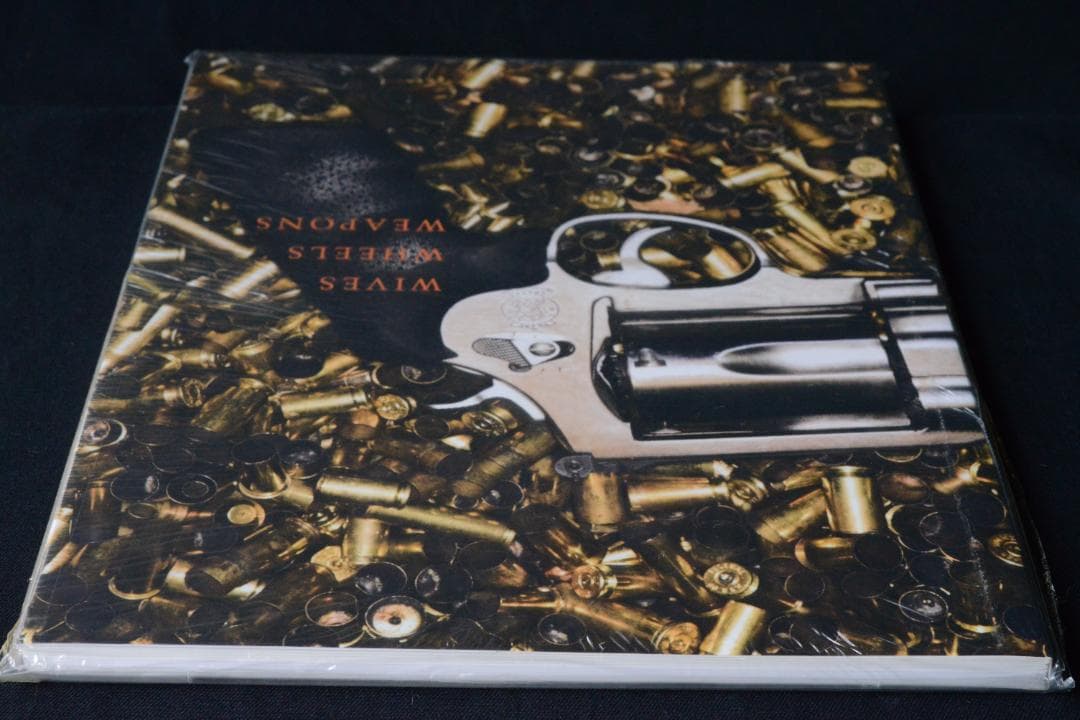 アート・デザイン・音楽 Wives, Wheels, Weapons Terry Richardson