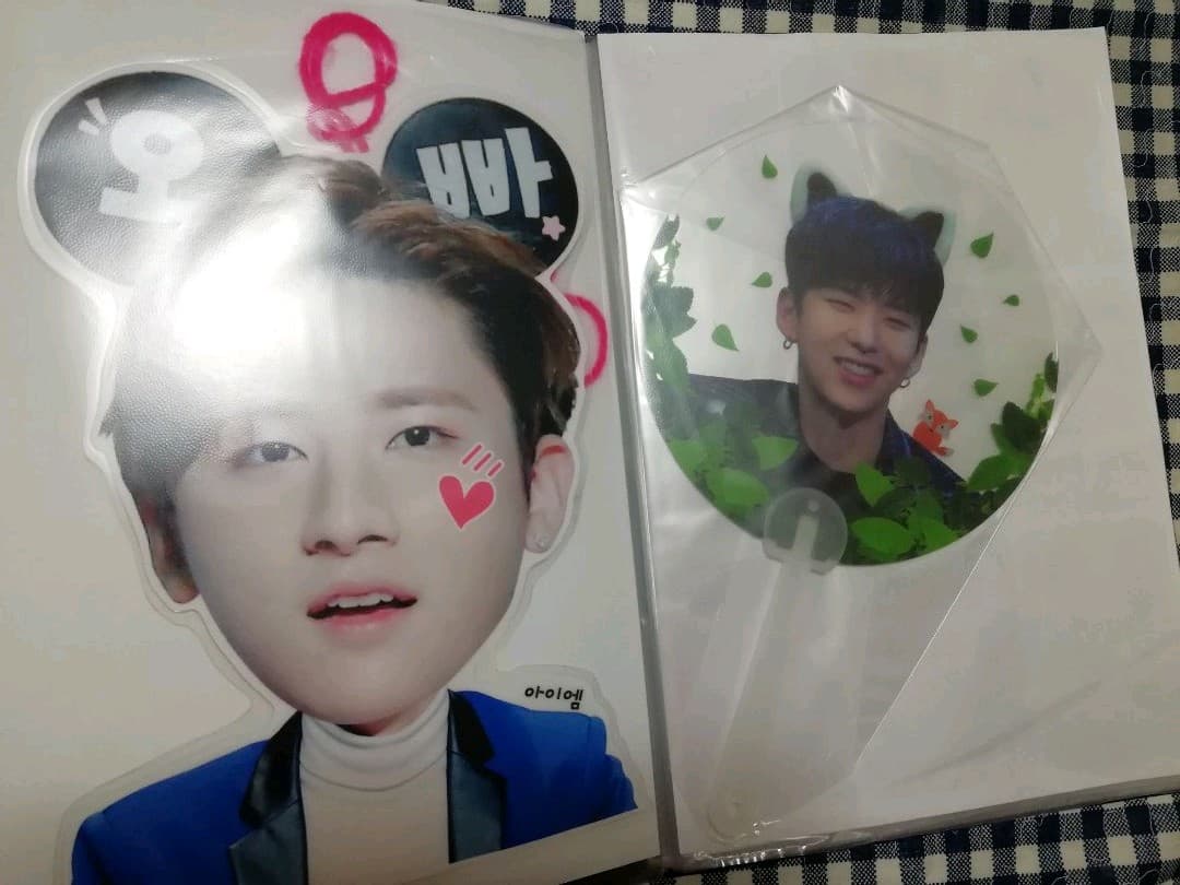 MONSTA X 格安 公式 グッズ まとめ売り