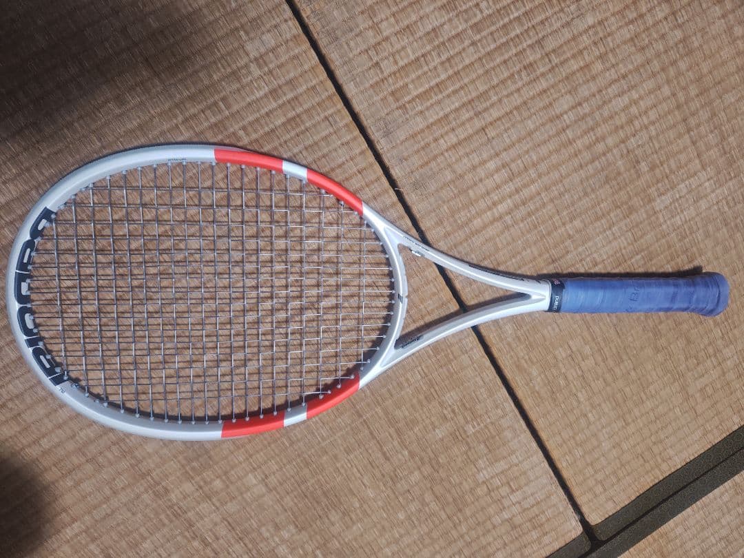 Babolat　ピュアストライク97　G2