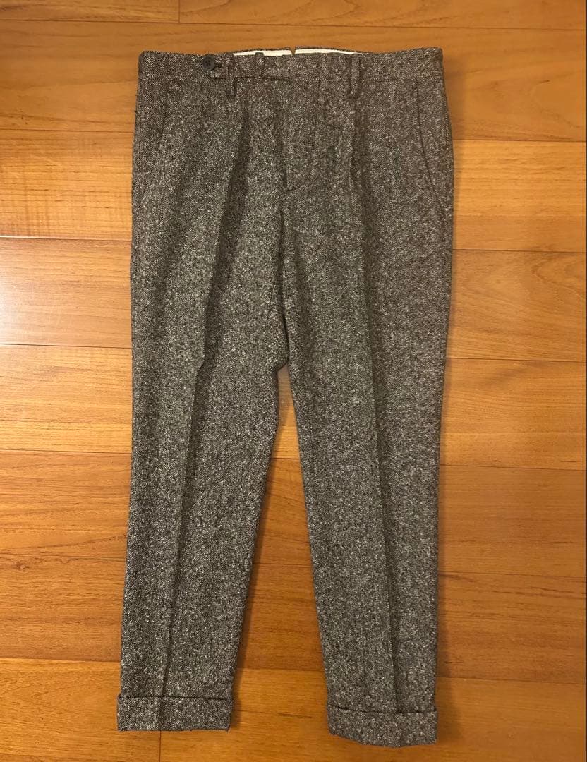 GTA ワンプリーツ パンツ 46