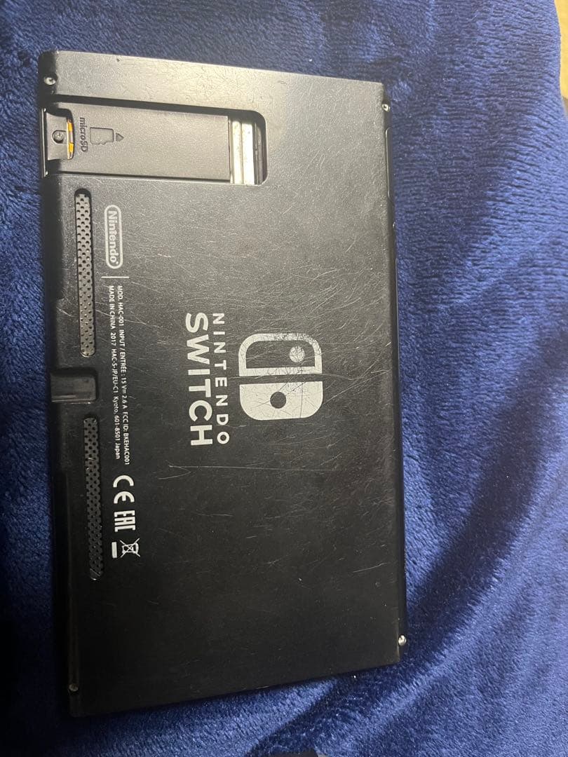 Nintendo Switch 本体 ブラック Joy-Con付き