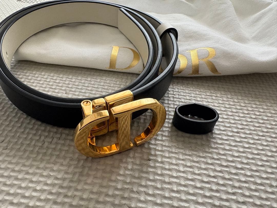 Dior 30 Montaigne リバーシブルベルト 20mm