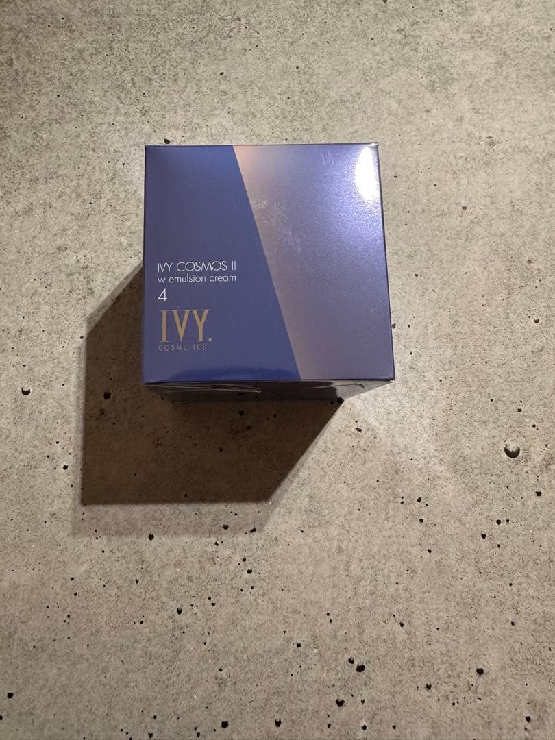 IVY COSMOS IIWエマルションクリーム 30g