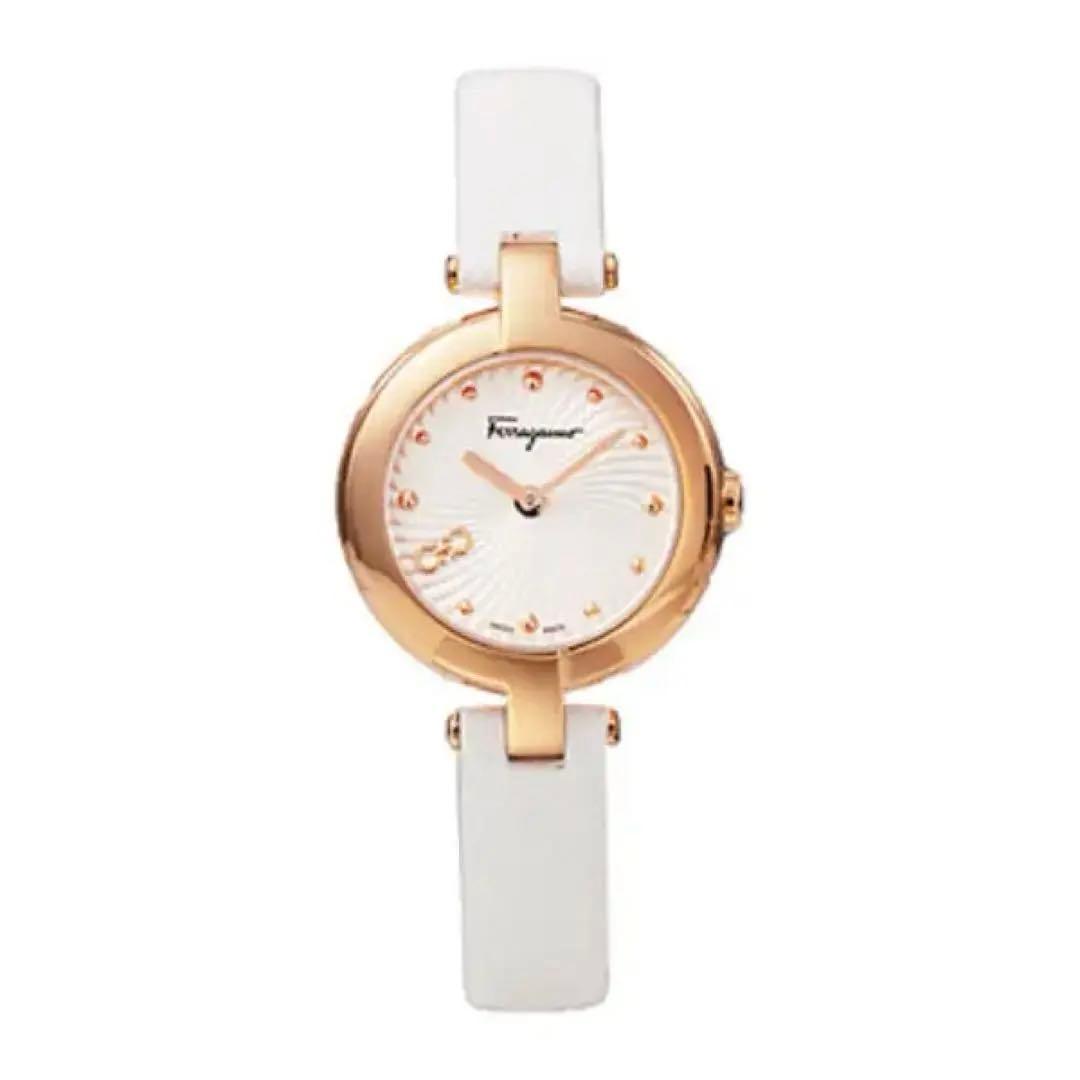 Salvatore Ferragamo 腕時計 【一回のみ使用】