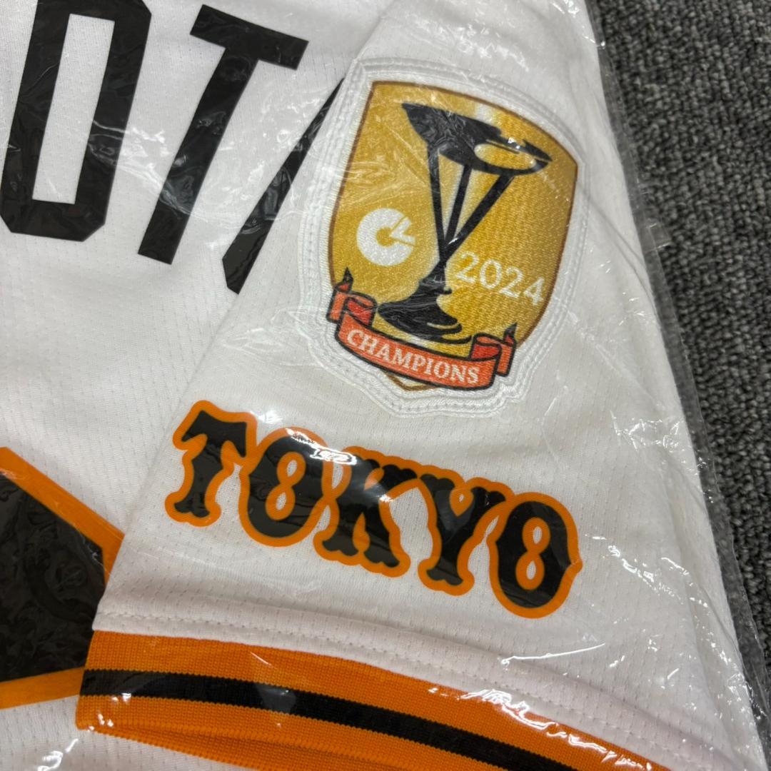 A3●新品未開封●読売ジャイアンツ坂本勇人 #6 2025 ホーム ユニフォーム