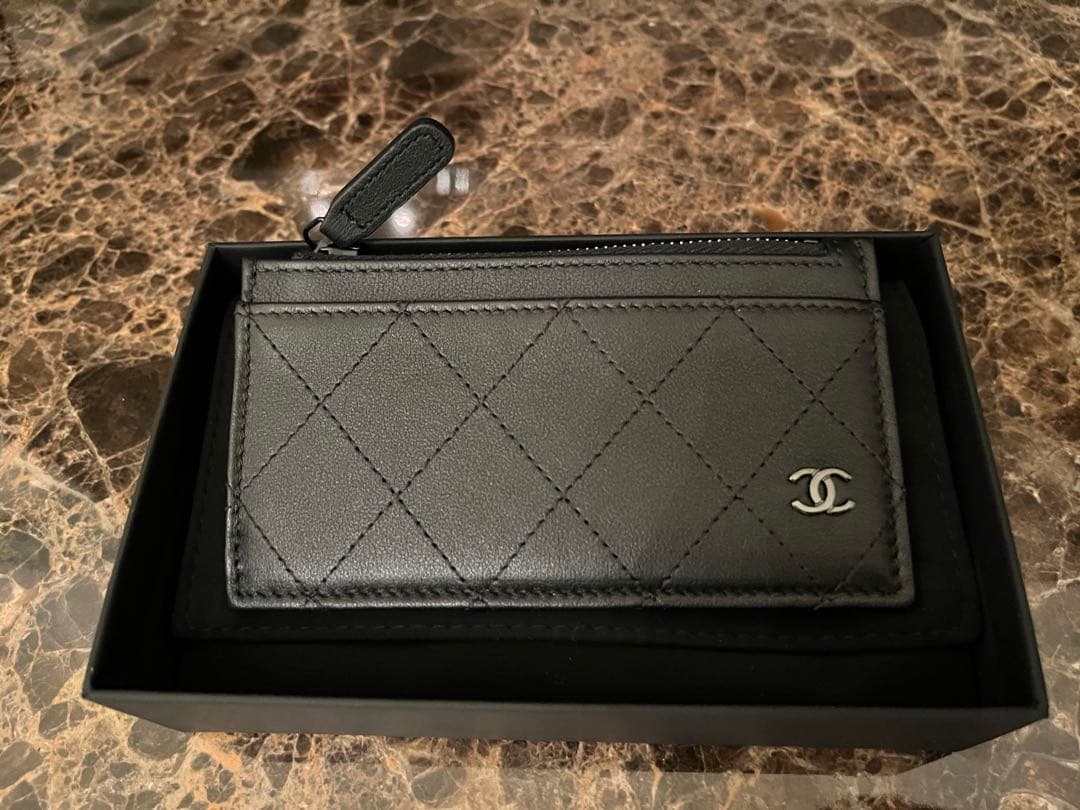 シャネル　フラグメントケース　ソーブラック