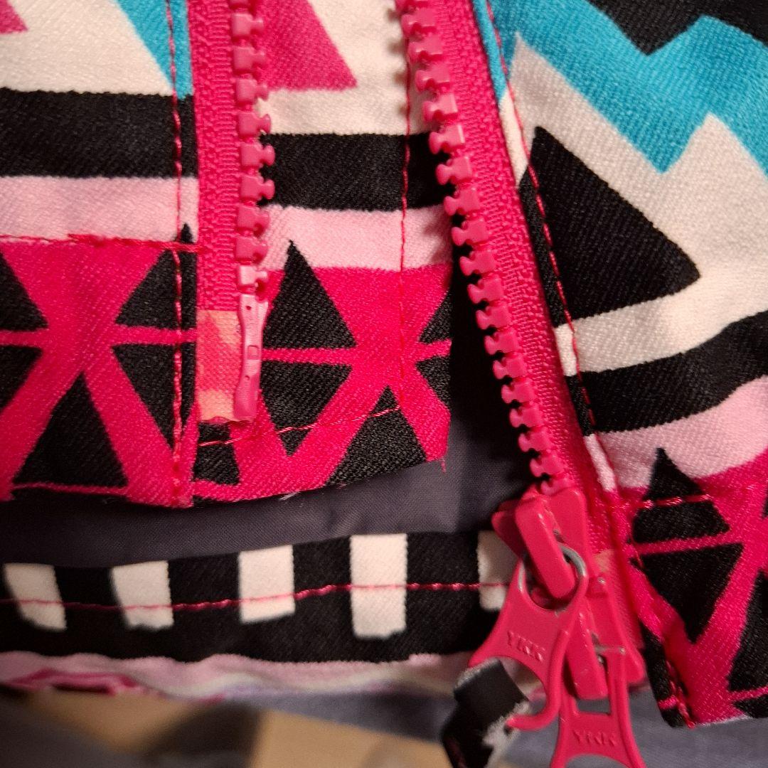 スノーボードウェア　上下セット(エスティボ、ROXY)　撥水加工クリーニング済み