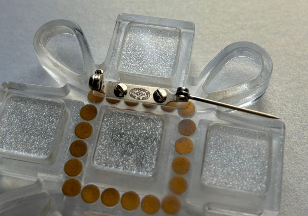 本物！シャネル　ヴィンテージ　ブローチ