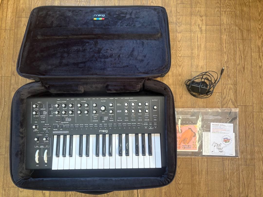 moog MESSENGER 32鍵 アナログシンセサイザー ケース付き