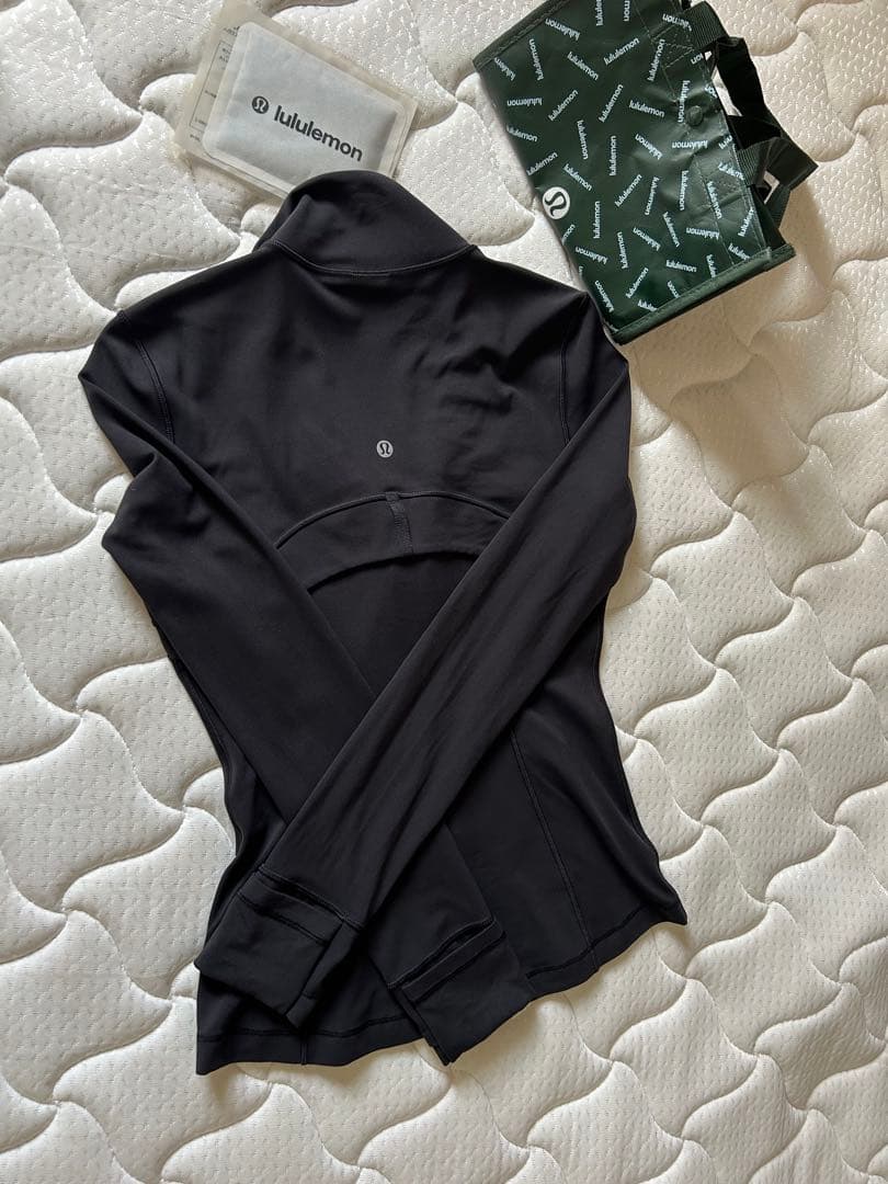 ルルレモン ディファイン ジャケット ボーン サイズ4