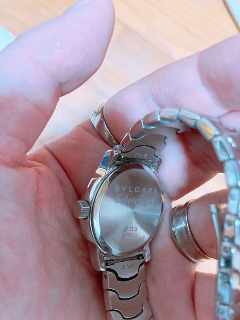 【美品】ブルガリ　腕時計　レディース　ソロテンポ　ホワイト　金土日45555円！