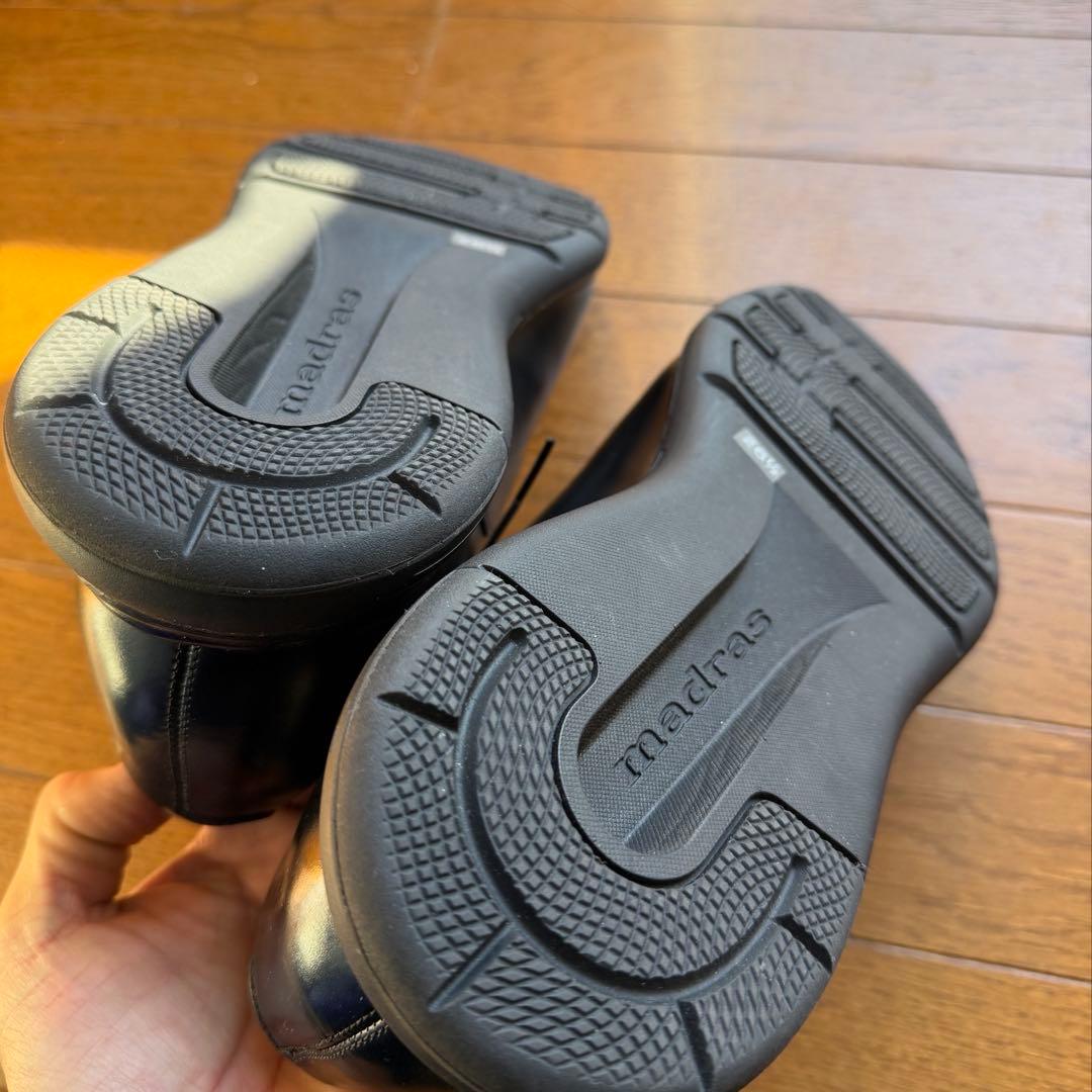 madras内羽根ストレートチップリカバリードレススニーカー 試着のみ 外無し