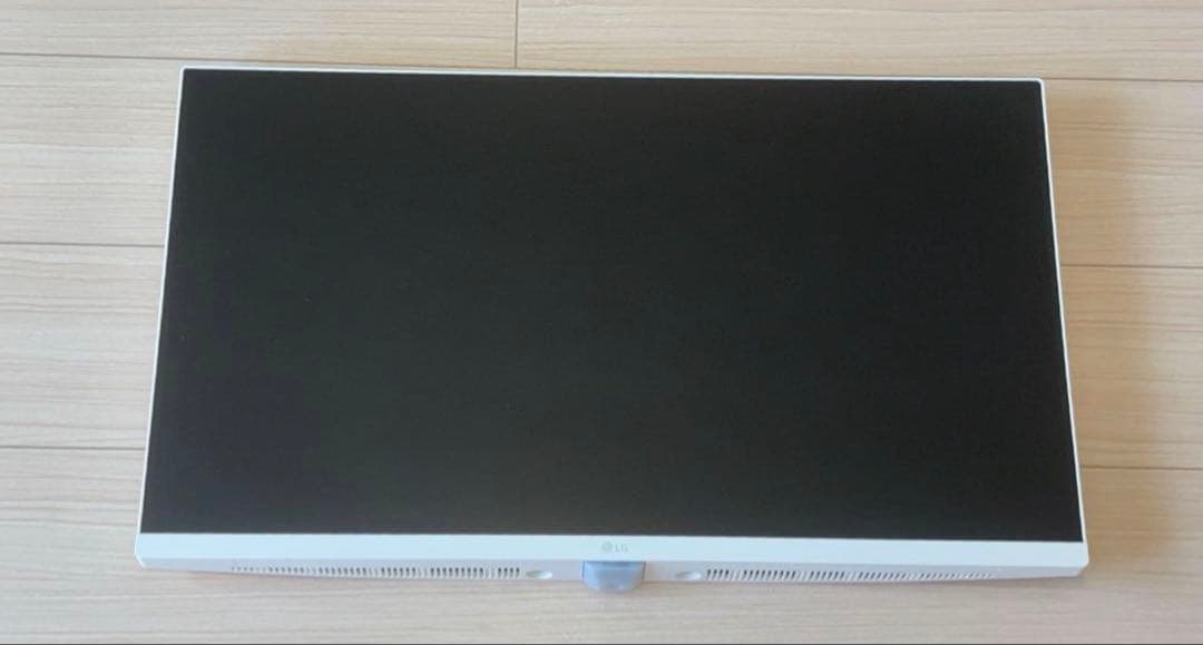 LG MyView Smart Monitor/ 27インチ 27SR50F-W