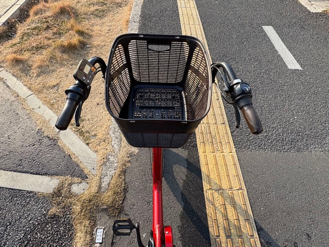 中古20㌅ブリヂストン電動アシスト自転車　12Ah4点灯　大阪　016番