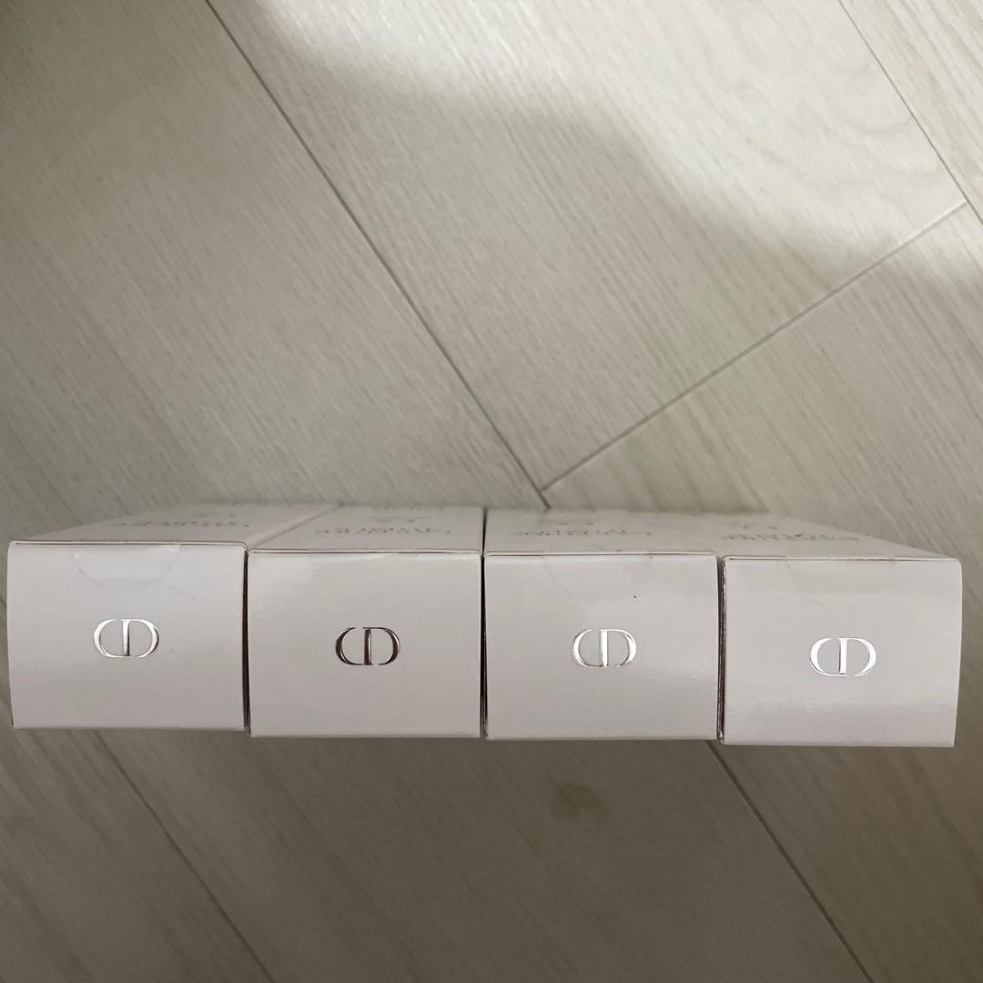 カプチュール　トータル　ル　セラム30ml未開封4点セット計120ml