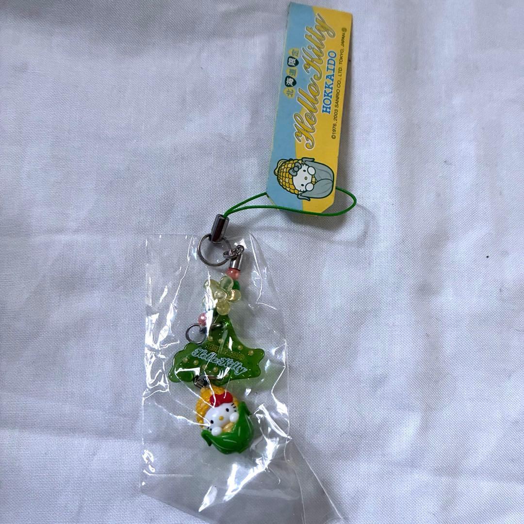 ハローキティ　キティちゃん　ご当地根付け　ストラップセット