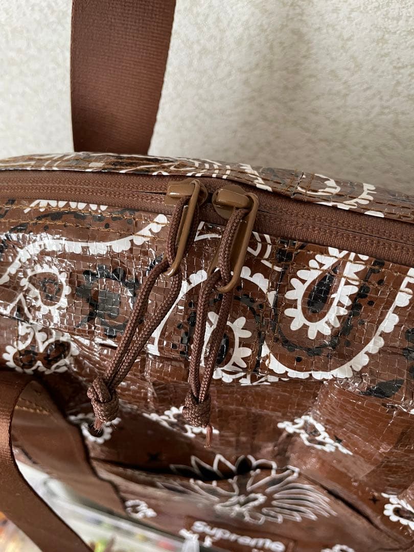 【わをん】Supreme バンダナ柄 ボストンバッグ